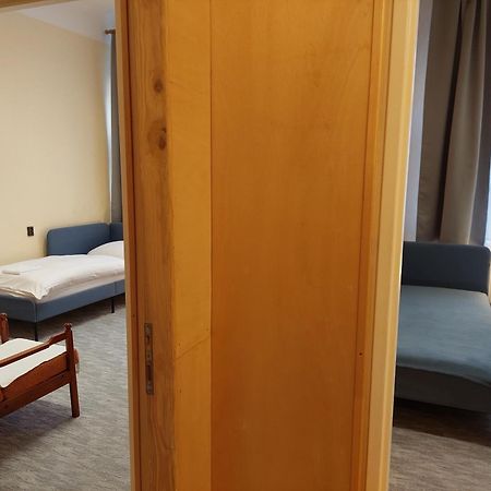 Apartment Corona Kosice Luaran gambar