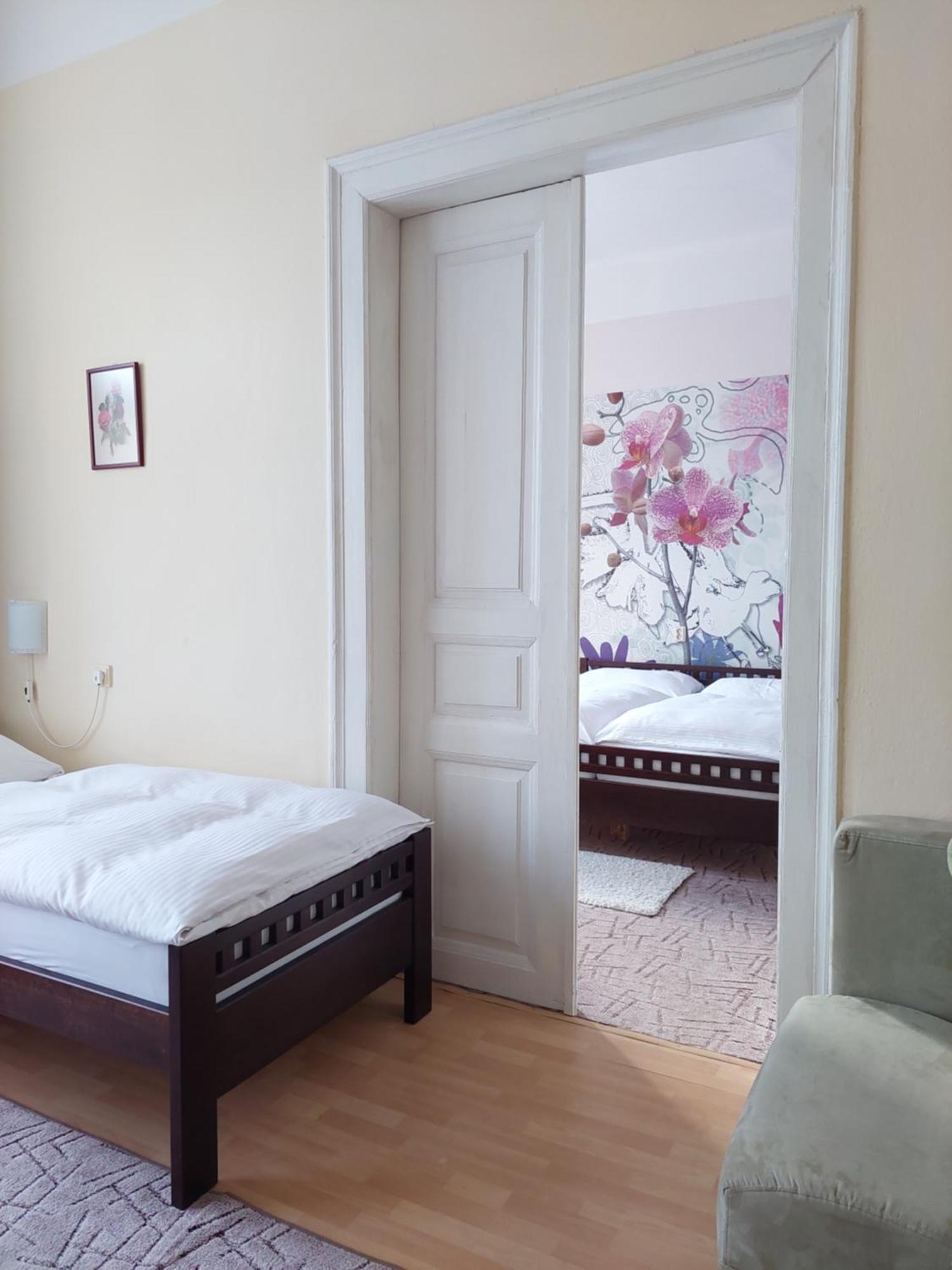 Apartment Corona Kosice Luaran gambar